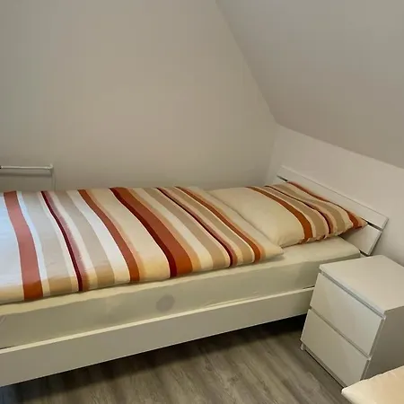 Mm דירה הנובר